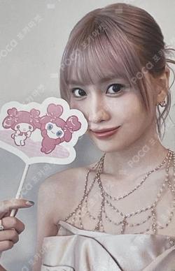 TWICE MOMO photocard image