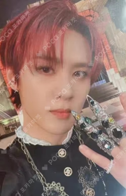 Phantom YIZHIYU KUN photocard image