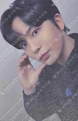 Imagen de la photocard de JONGHO de ATEEZ