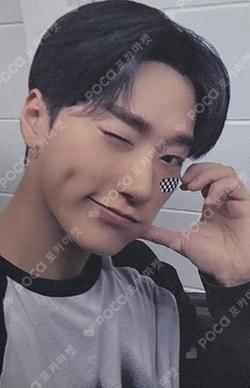 ATEEZ X Wonderwall Edition SAN photocard image