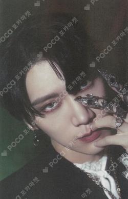 Phantom HOTTRACKS TEN photocard image