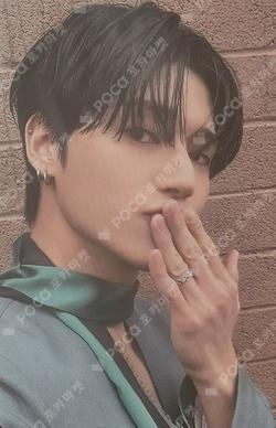 GOLDEN HOUR : Part.1 POP-UP EXHIBITION & STORE SILICONE CHARM KEYRING SET WOOYOUNG photocard image