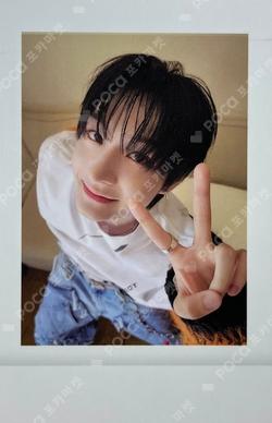 Flip it, Kick it! POP-UP STORE PROFILE POSTER SET Donghwa photocard image
