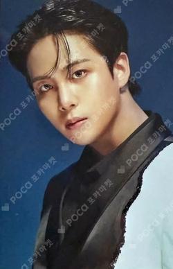 ZERO : FEVER Part.3 Z ver. Platform VER. JONGHO photocard image