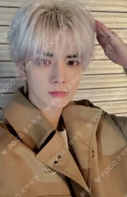 Unexpected kiwee Album Ver. YOUNGHOON photocard image