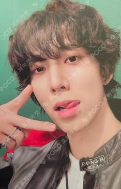 LOVE RACE MD Ver. HWIYOUNG photocard image