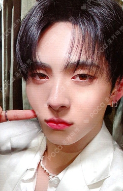 Pocamarket, LUN8 Takuma Butterfly PLVE ver. K-pop Photocard