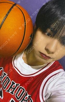 HOT MESS JUMP UP KEITA photocard image