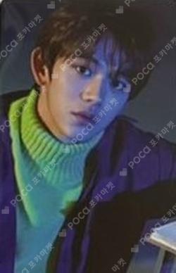 NCT LUCAS photocard image