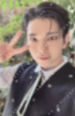 SPILL THE FEELS YIZHIYU JOSHUA photocard image