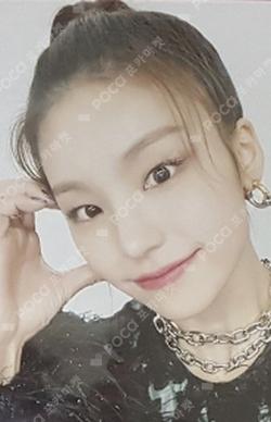 IT'z ME SOUND WAVE YEJI photocard image