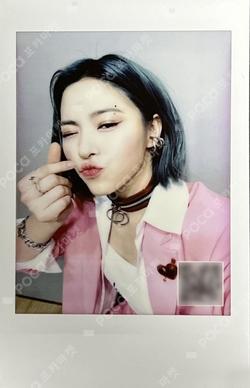 ITZY RYUJIN photocard image
