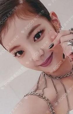 GUESS WHO hello82