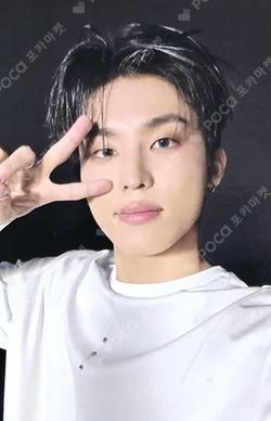 PLEASURE BLUE VER. PARK JEONG WOO photocard image