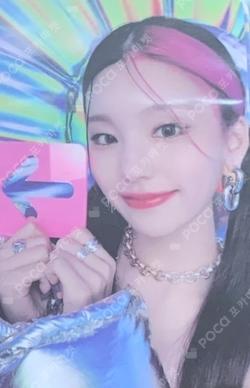 ITZY YEJI photocard image