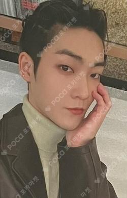 Unexpected WITHMUU KEVIN photocard image