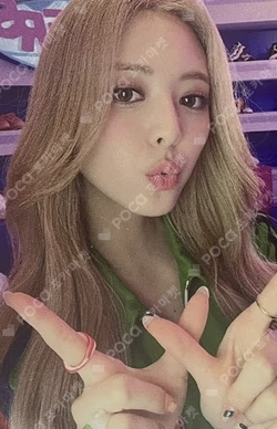 CHECKMATE KTOWN4U YUNA photocard image