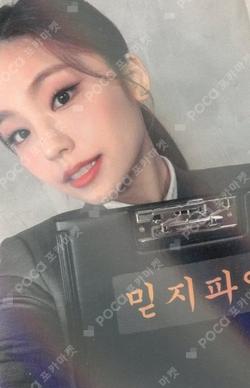 CHECKMATE WITHMUU YEJI photocard image