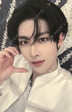 ZEROBASEONE RICKY photocard image