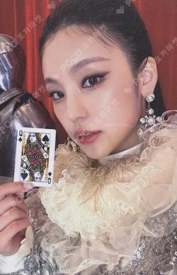 CHECKMATE WITHMUU YEJI photocard image