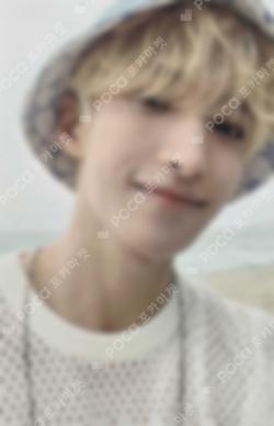 SEVENTEEN M12 Pop-Up en CDMX DK photocard image