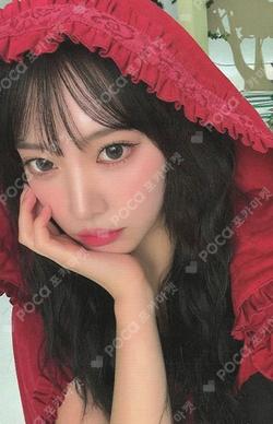 2025 SEASON'S GREETINGS [Weeekly Fantasy] ZOA photocard image