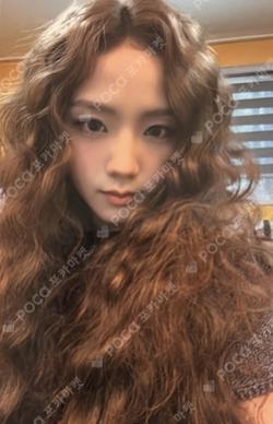 AMORTAGE Walmart Exclusive JISOO photocard image