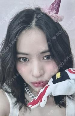 ITZY RYUJIN photocard image