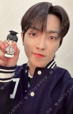 ATEEZ HONGJOONG photocard image