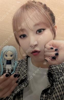 Starlit of Moon 9 Muse Figure Series Moon Byul photocard image