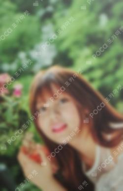 LOL UMJI photocard image