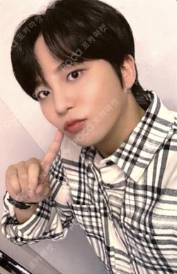 THE MOMENTS : ATEEZ UNRELEASED GALLERY RANDOM PHOTOCARD JONGHO photocard image