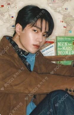 LIKE INFINITE POP-UP STORE RANDOM TRADING CARD SET L photocard image