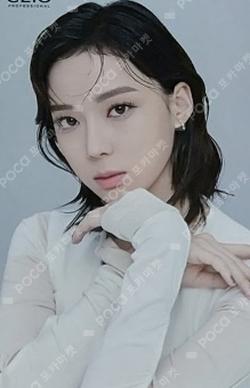 CLIO WINTER photocard image