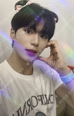 IDENTITY : Action KPOP STORE