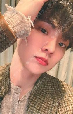 THE BOYZ FAN-CON THE B LAND in JAPAN PHOTOCARD HOLDER Q photocard image