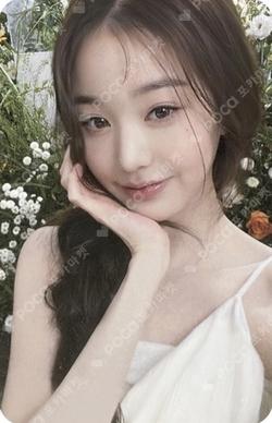 Hapa Kristin WONYOUNG photocard image