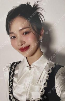 ITZY RYUJIN photocard image