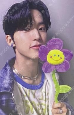 BOYHOOD KPOP MERCH HWI photocard image