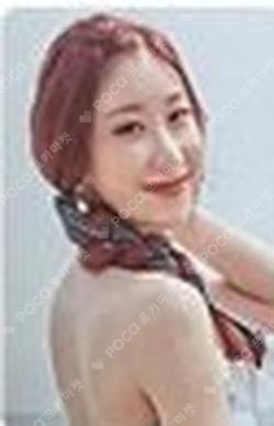 2022 SEASON'S GREETINGS [BEST FRIENDS FOREVER] TRADING CARD & STICKER SET CHAERYEONG photocard image