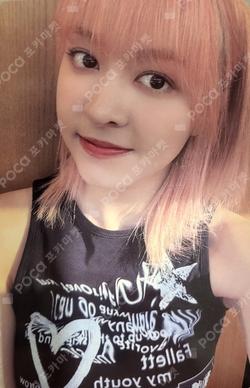 NMIXX Lily photocard image