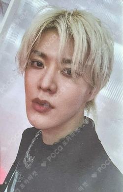 Ay-Yo POP-UP STORE SOUND WAVE LUCKY DRAW YUTA photocard image