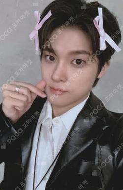 HOUSE OF TRICKY : SPUR hello82 Exclusive JUNMIN photocard image