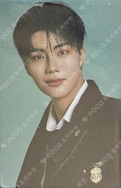 ZEROBASEONE PARK GUNWOOK photocard image