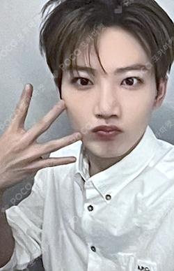 2025 TREASURE FAN CONCERT [SPECIAL MOMENT] IN JAPAN POP-UP STORE TRADING CARD B JUNKYU photocard image