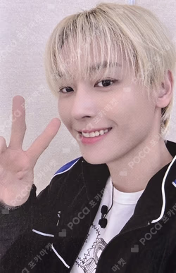 LOVE RACE b.stage+ INSEONG photocard image