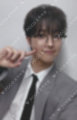 First Howling : WE BROADCAST EJ photocard image