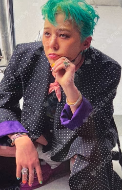 Übermensch CD Fan Pack G-DRAGON photocard image