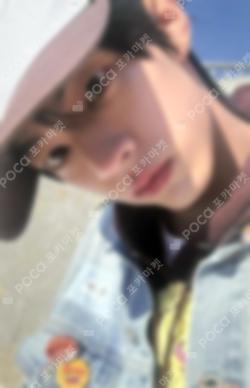 TRY WITH US Compact Ver. UNIVERSAL DOHOON photocard image