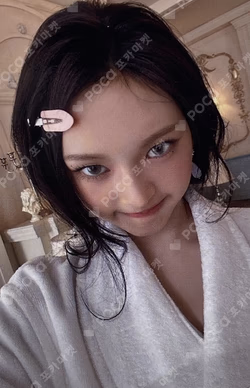 BABYMONSTER : ERA l BABYMONSTER 1st Anniversary Photobook KTOWN4U LUCKY DRAW